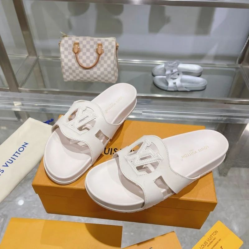Louis Vuitton Slippers Bold 30557