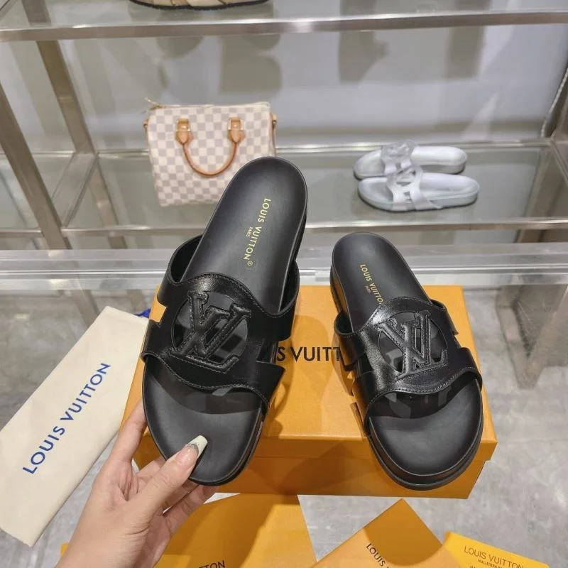 Timeless Louis Vuitton Slippers 30552