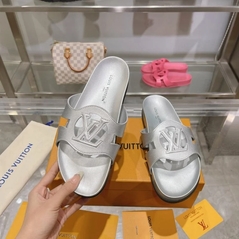 Popular Louis Vuitton Slippers 30556