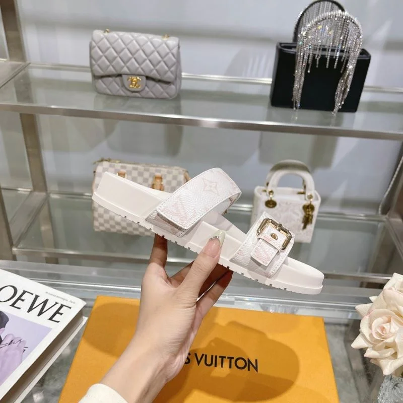 Packable Louis Vuitton Slippers 30555