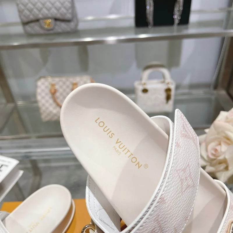 Packable Louis Vuitton Slippers 30555