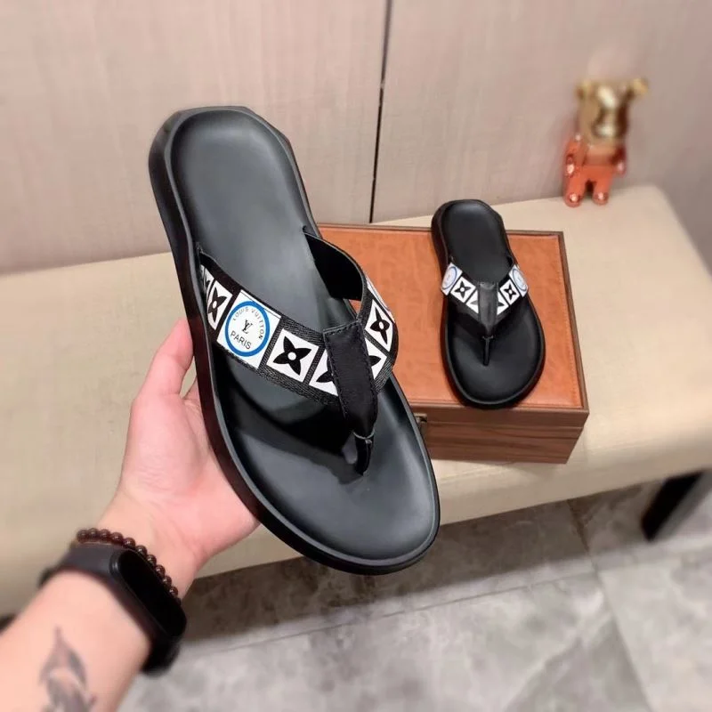 Breathable Louis Vuitton Slippers 30543