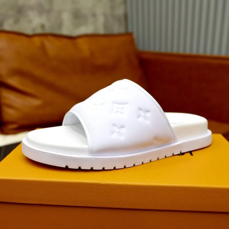 TimelessDesign Louis Vuitton Slippers 30547
