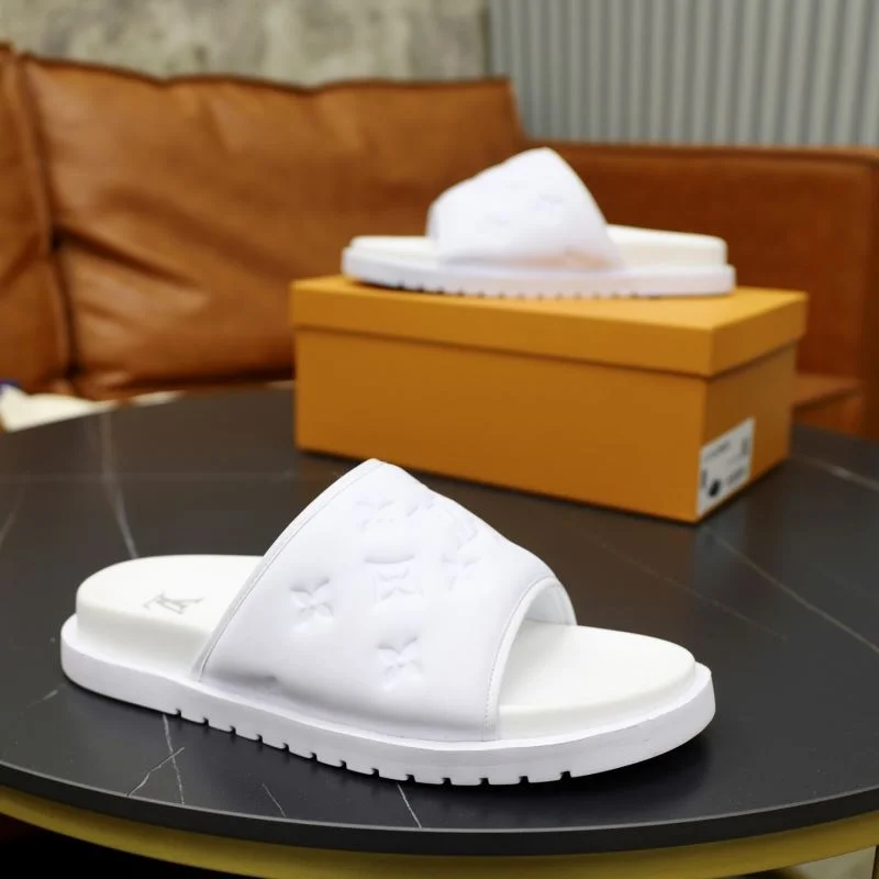 TimelessDesign Louis Vuitton Slippers 30547
