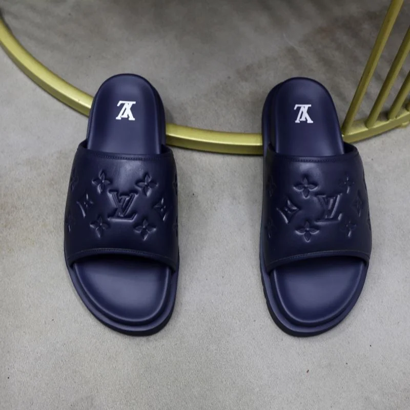 Louis Vuitton Slippers Youthful 30539