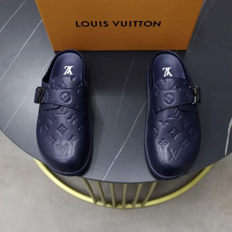 Elegant Louis Vuitton Slippers 30551