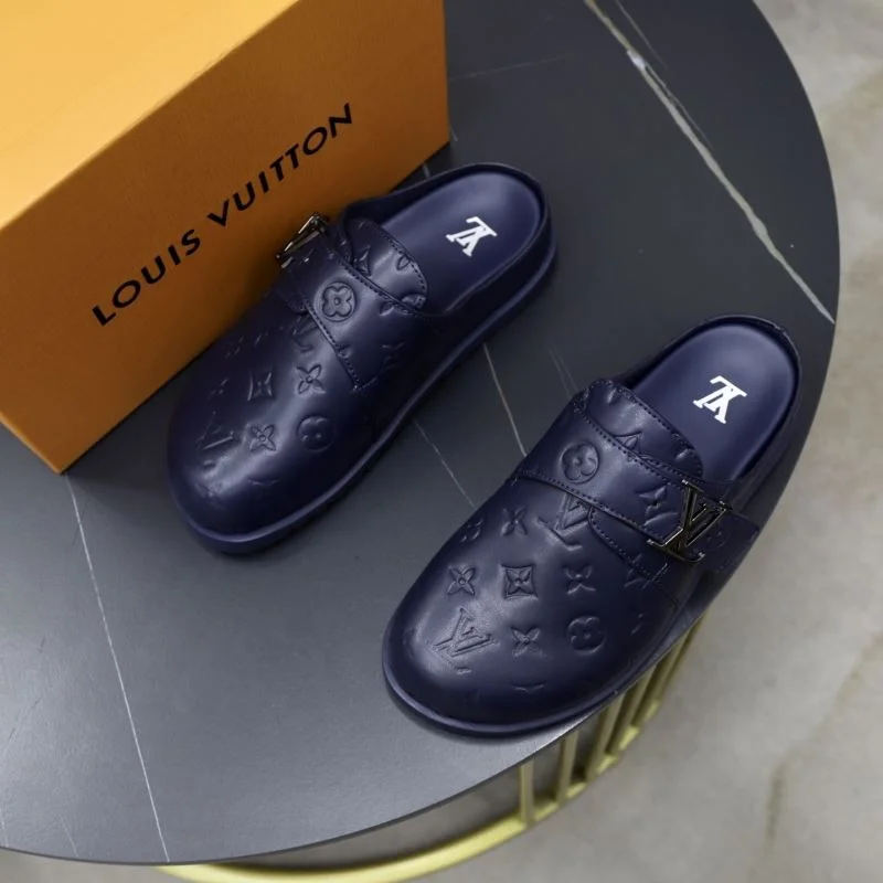 Elegant Louis Vuitton Slippers 30551