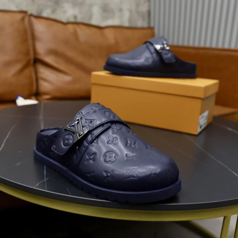 Elegant Louis Vuitton Slippers 30551