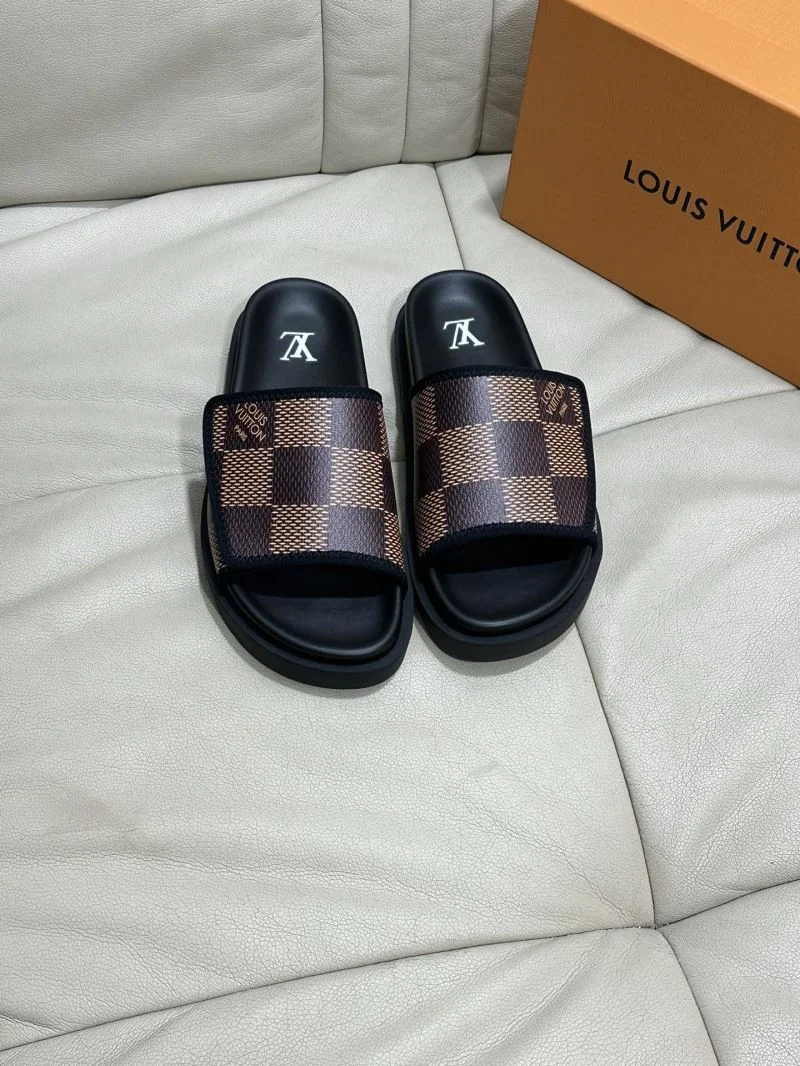 Louis Vuitton Slippers Sophisticated 30335