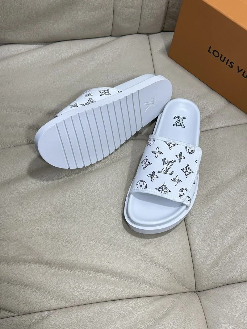 Louis Vuitton Slippers EyeCatching 30532
