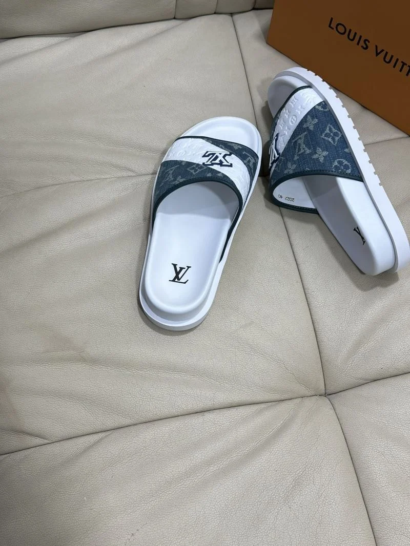Soft Louis Vuitton Slippers 30533