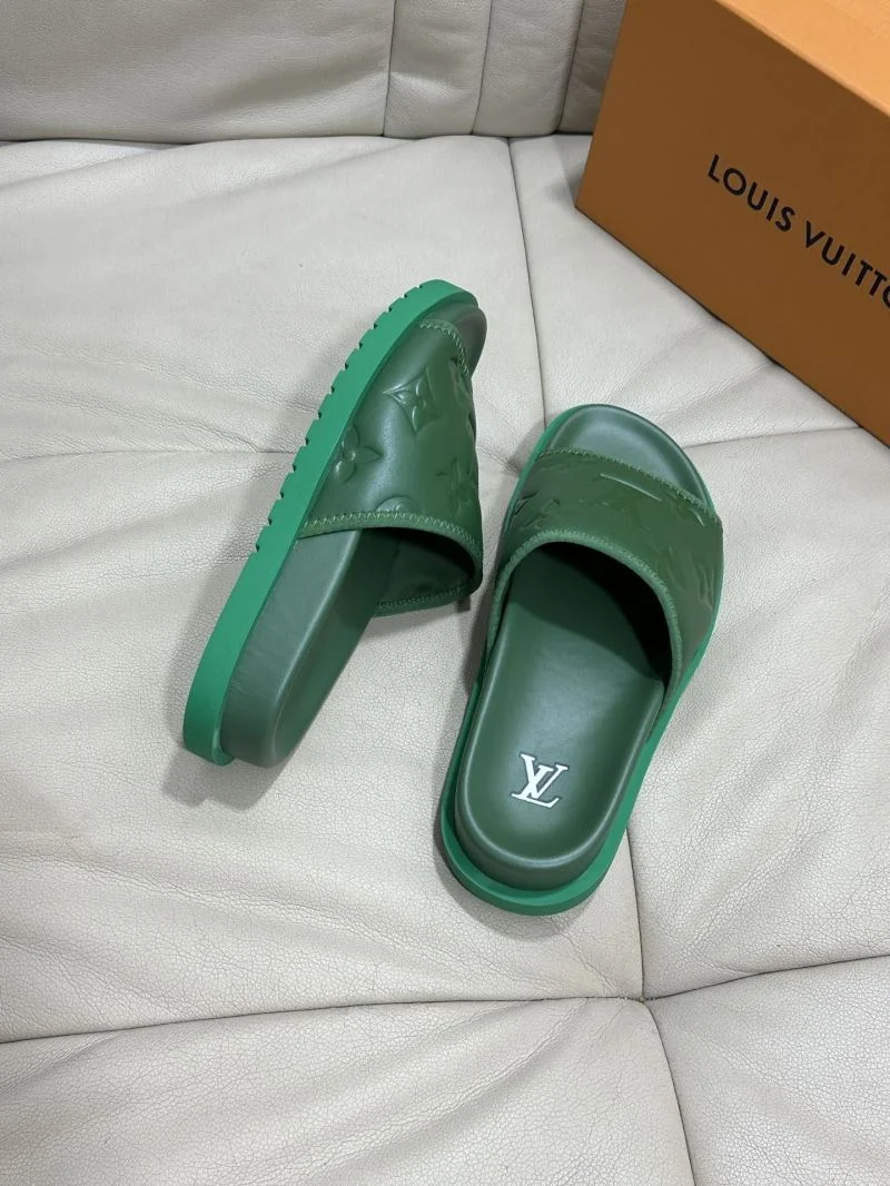 Lightweight Louis Vuitton Slippers 30531