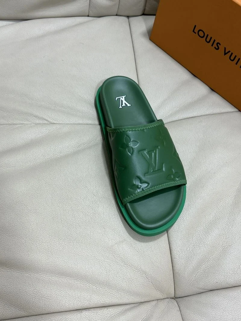 Lightweight Louis Vuitton Slippers 30531