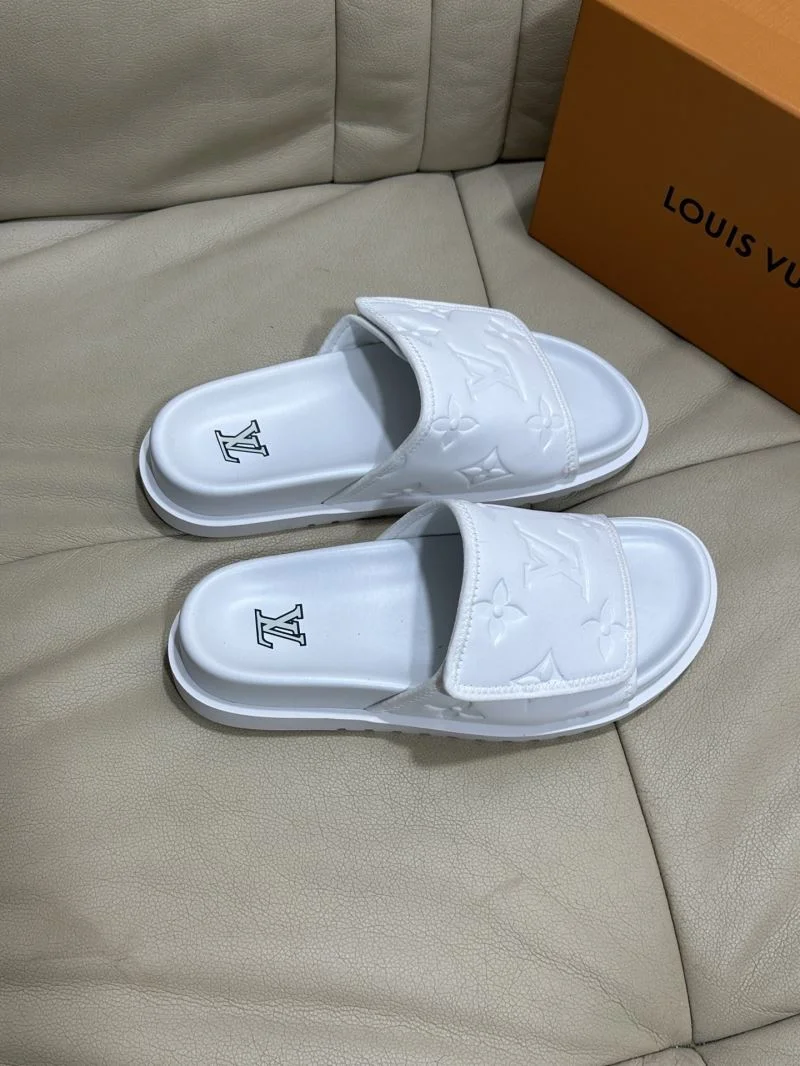 ZipUp Louis Vuitton Slippers 30527