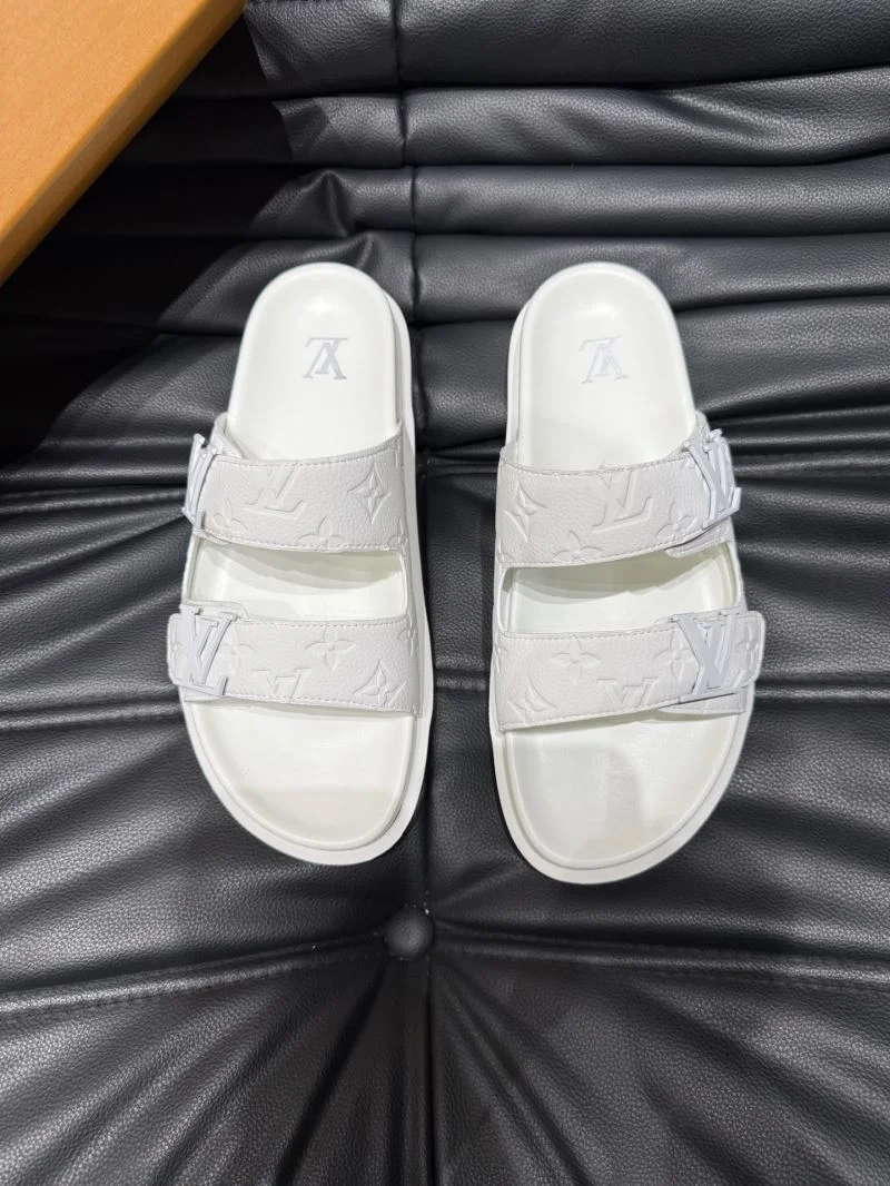 Durable Louis Vuitton Slippers 30519
