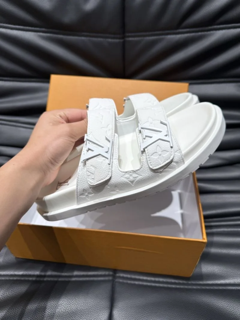 Durable Louis Vuitton Slippers 30519