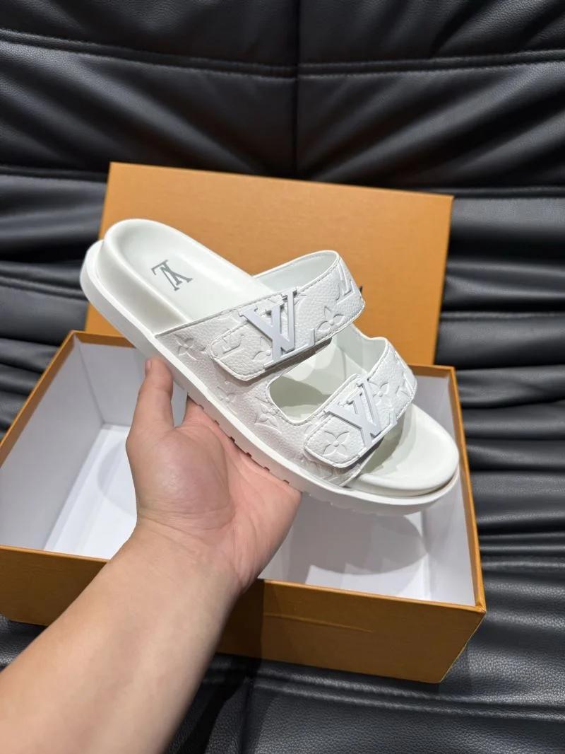Durable Louis Vuitton Slippers 30519