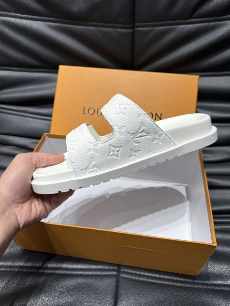 Durable Louis Vuitton Slippers 30519