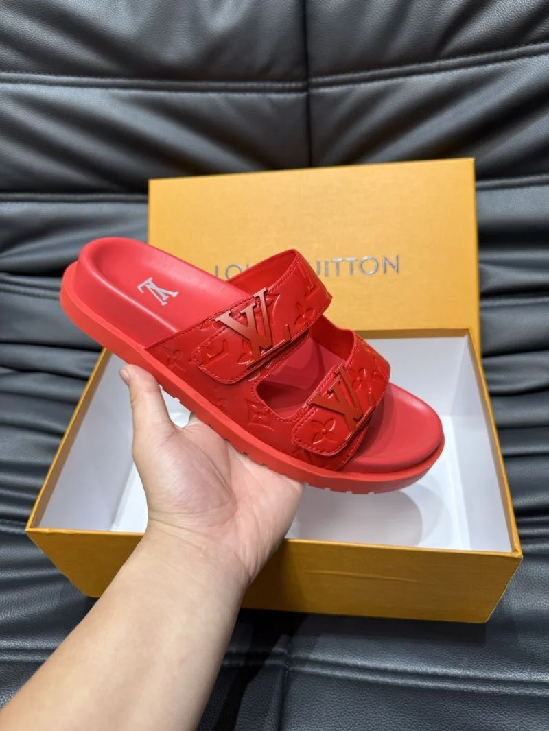 UrbanChic Louis Vuitton Slippers 30508