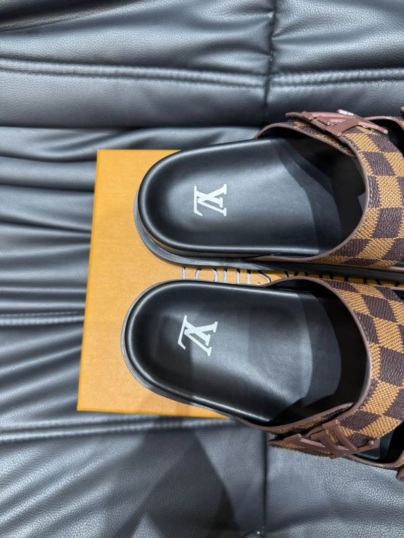 OdorResistant Louis Vuitton Slippers 30513