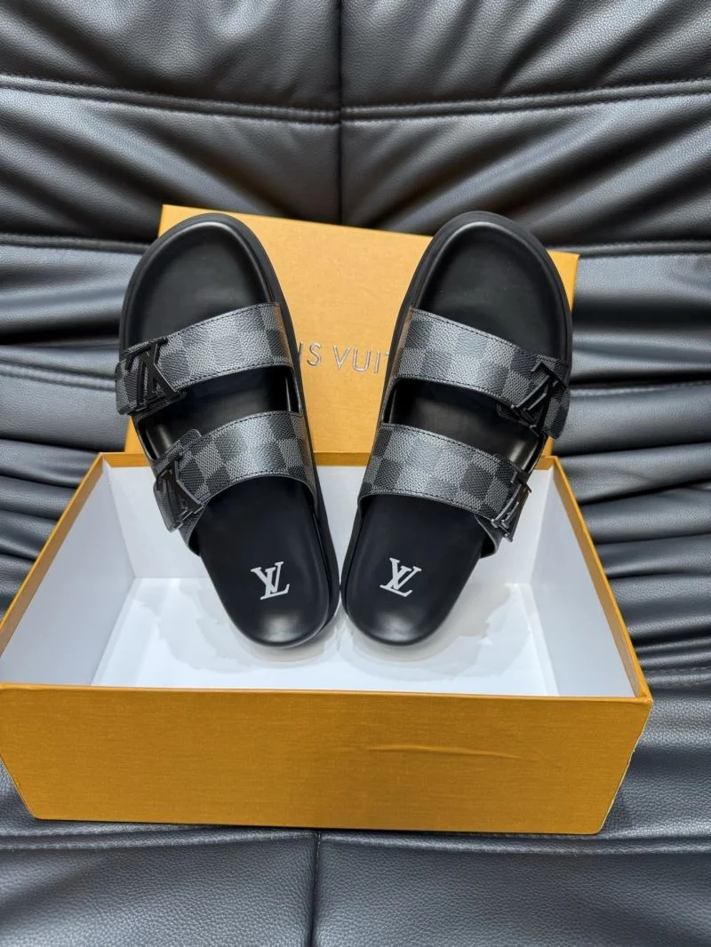ZipUp Louis Vuitton Slippers 30511