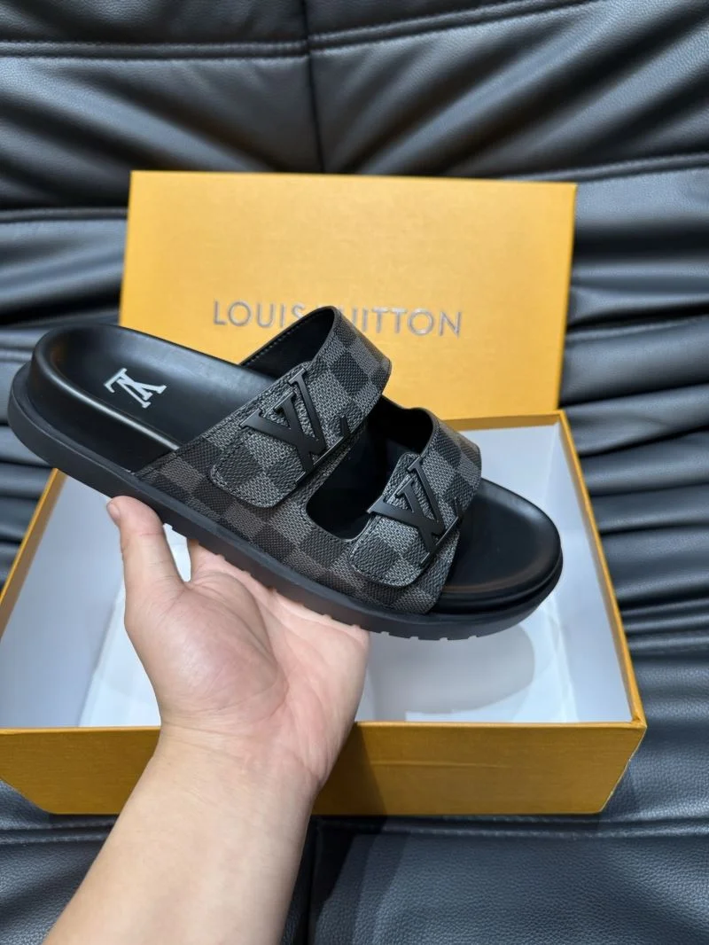 ZipUp Louis Vuitton Slippers 30511