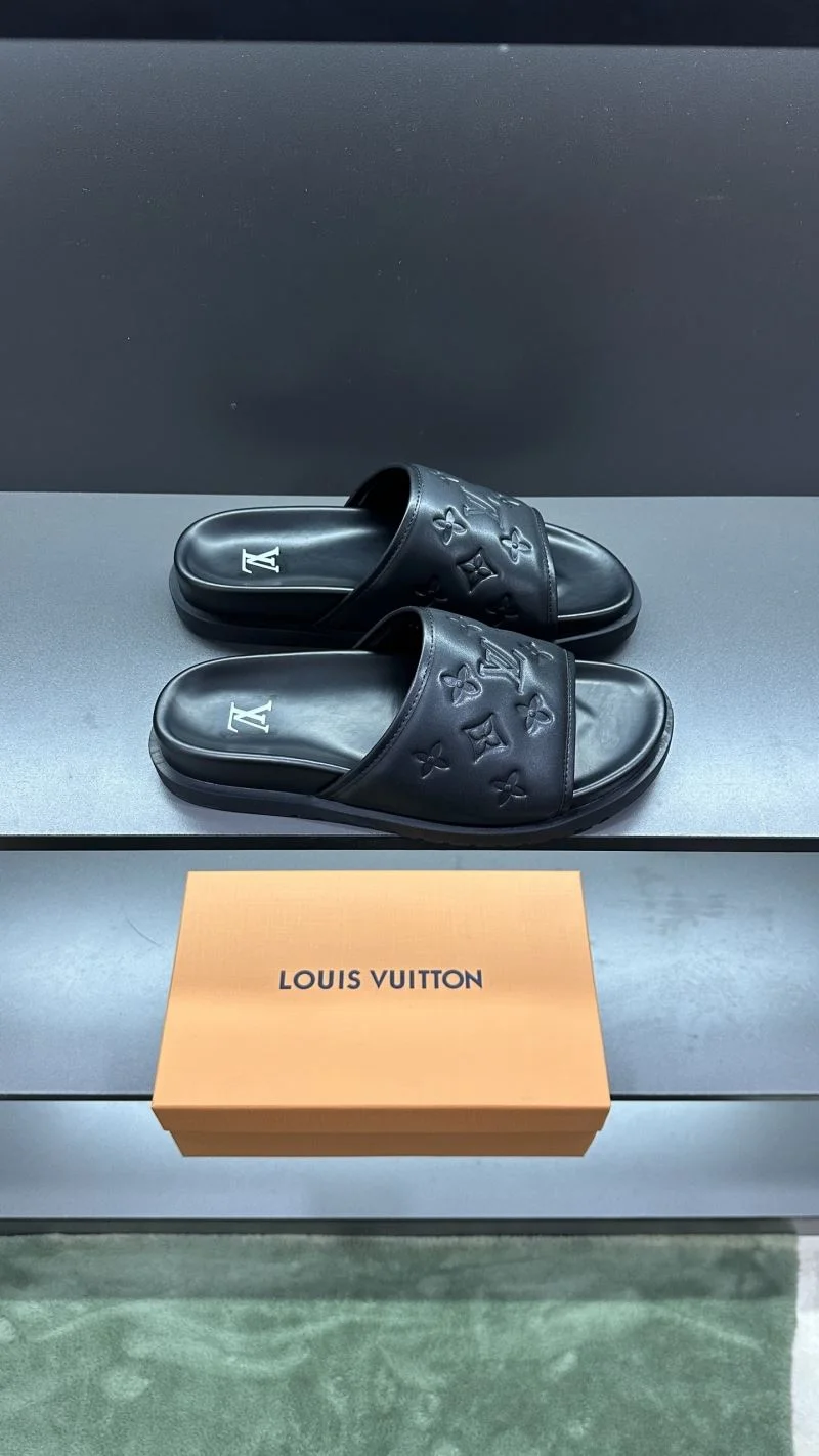 Louis Vuitton Slippers DailyWear 30515