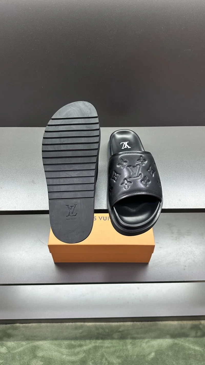 Louis Vuitton Slippers DailyWear 30515