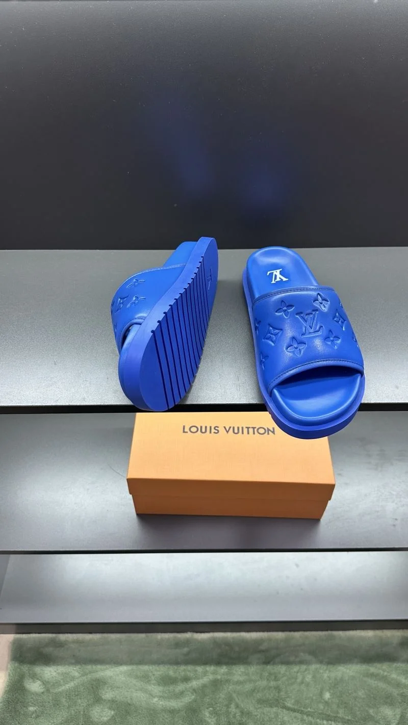 Louis Vuitton Slippers Snug 30494