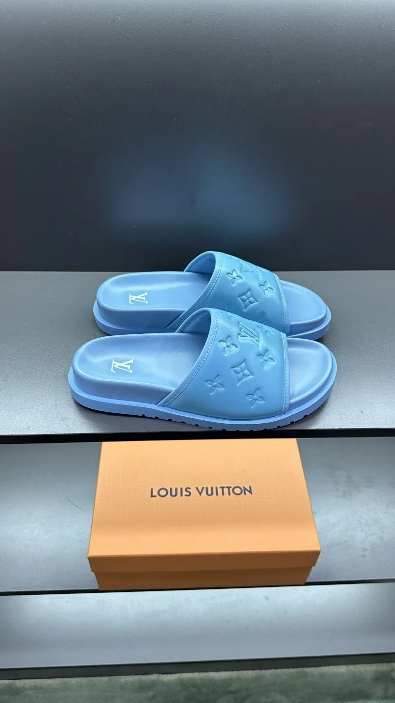 Sophisticated Louis Vuitton Slippers 30491