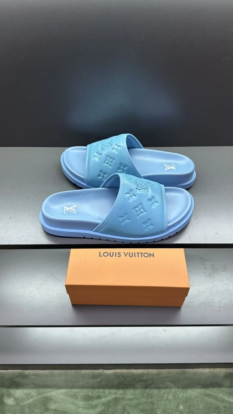 Sophisticated Louis Vuitton Slippers 30491