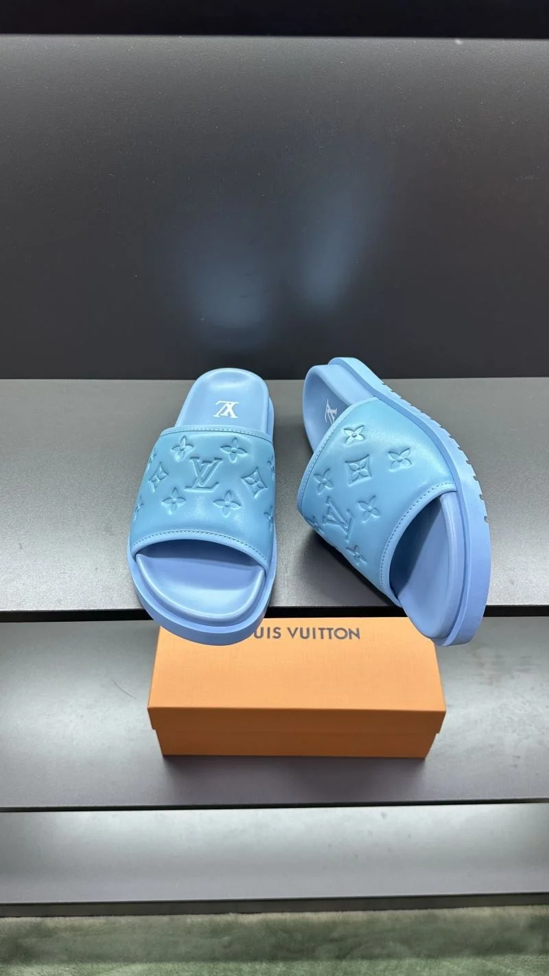 Sophisticated Louis Vuitton Slippers 30491