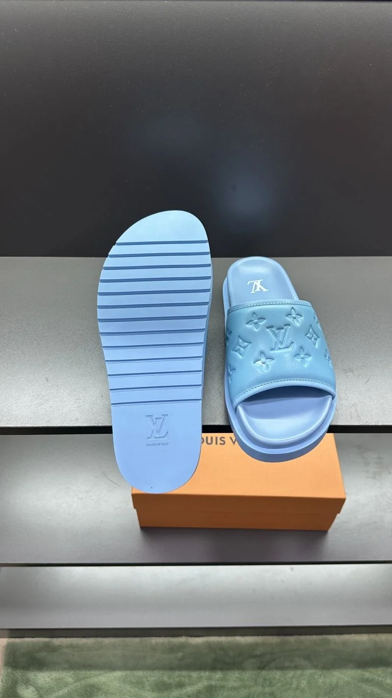 Sophisticated Louis Vuitton Slippers 30491