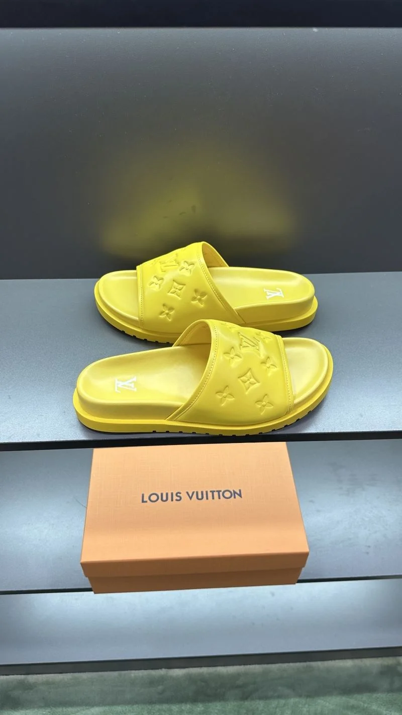 Louis Vuitton Slippers TimelessDesign 30493