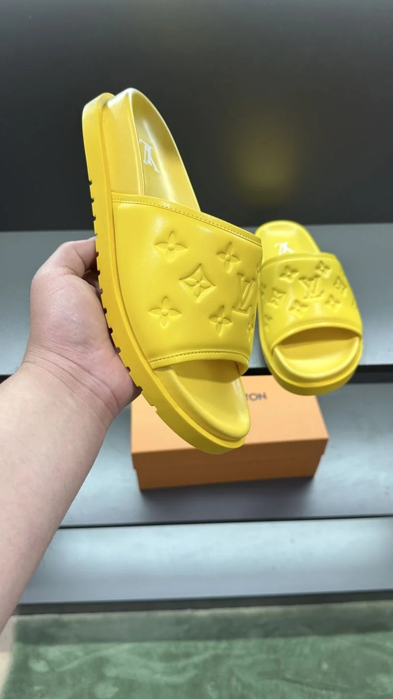 Louis Vuitton Slippers TimelessDesign 30493