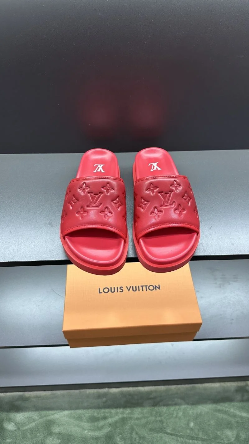 Snug Louis Vuitton Slippers 30486