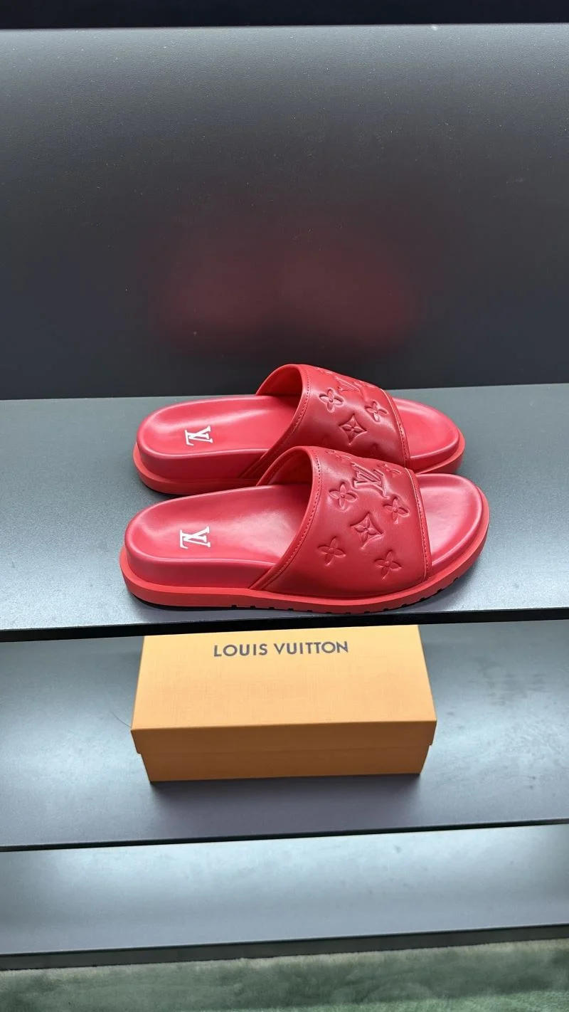 Snug Louis Vuitton Slippers 30486