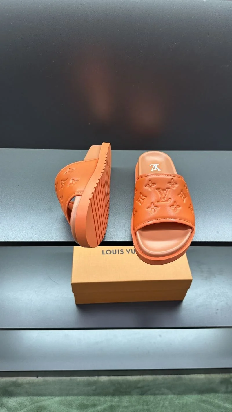Louis Vuitton Slippers DailyWear 30495