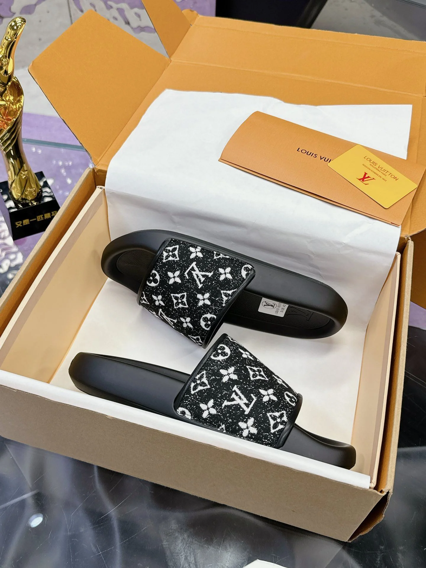 Reliable Louis Vuitton Slippers 31587