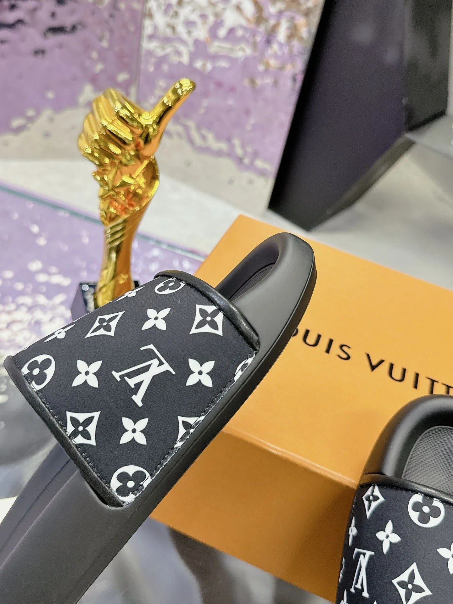Louis Vuitton Slippers ZeroBulk 31582