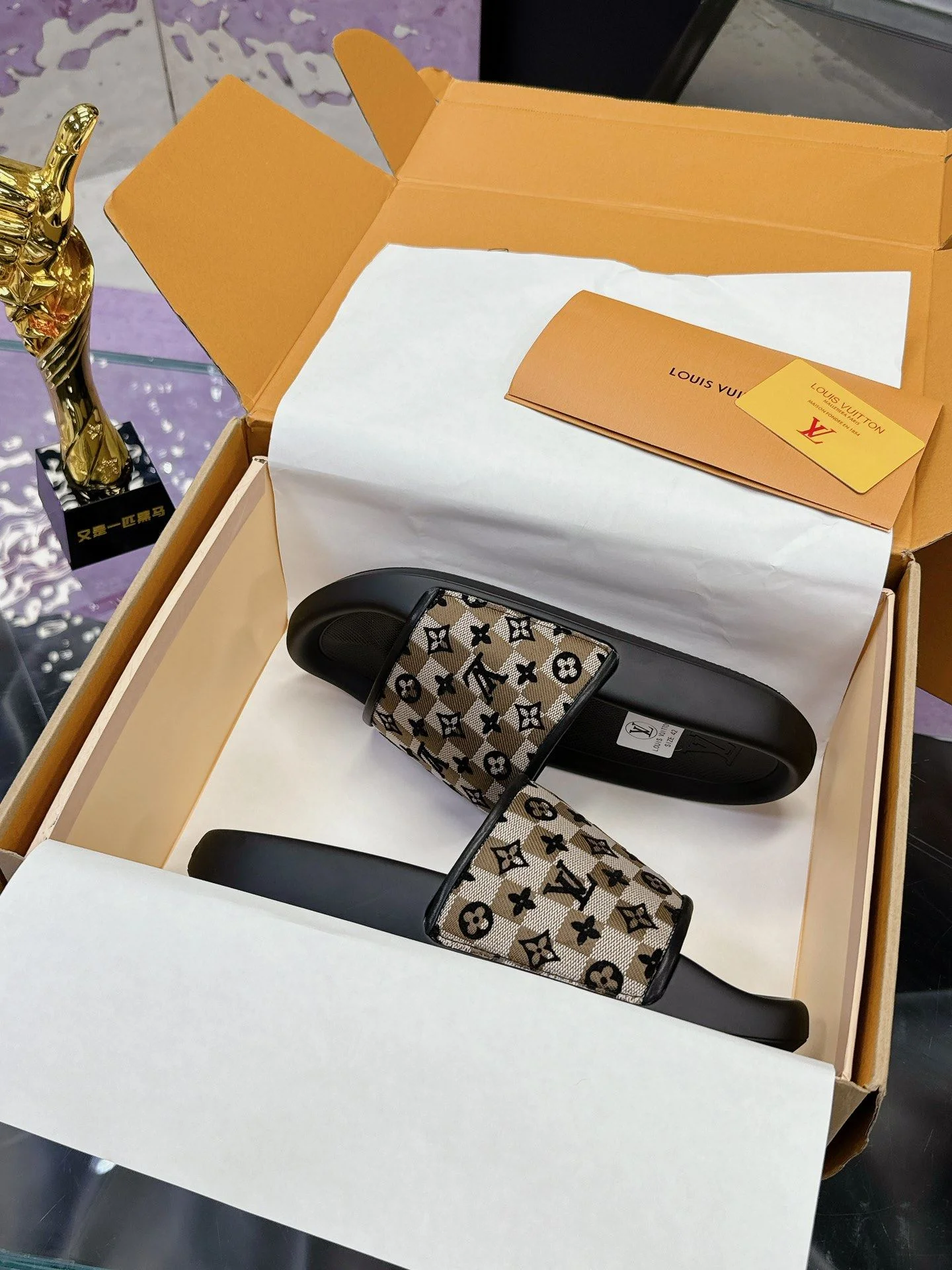 Louis Vuitton Slippers TechFriendly 31589