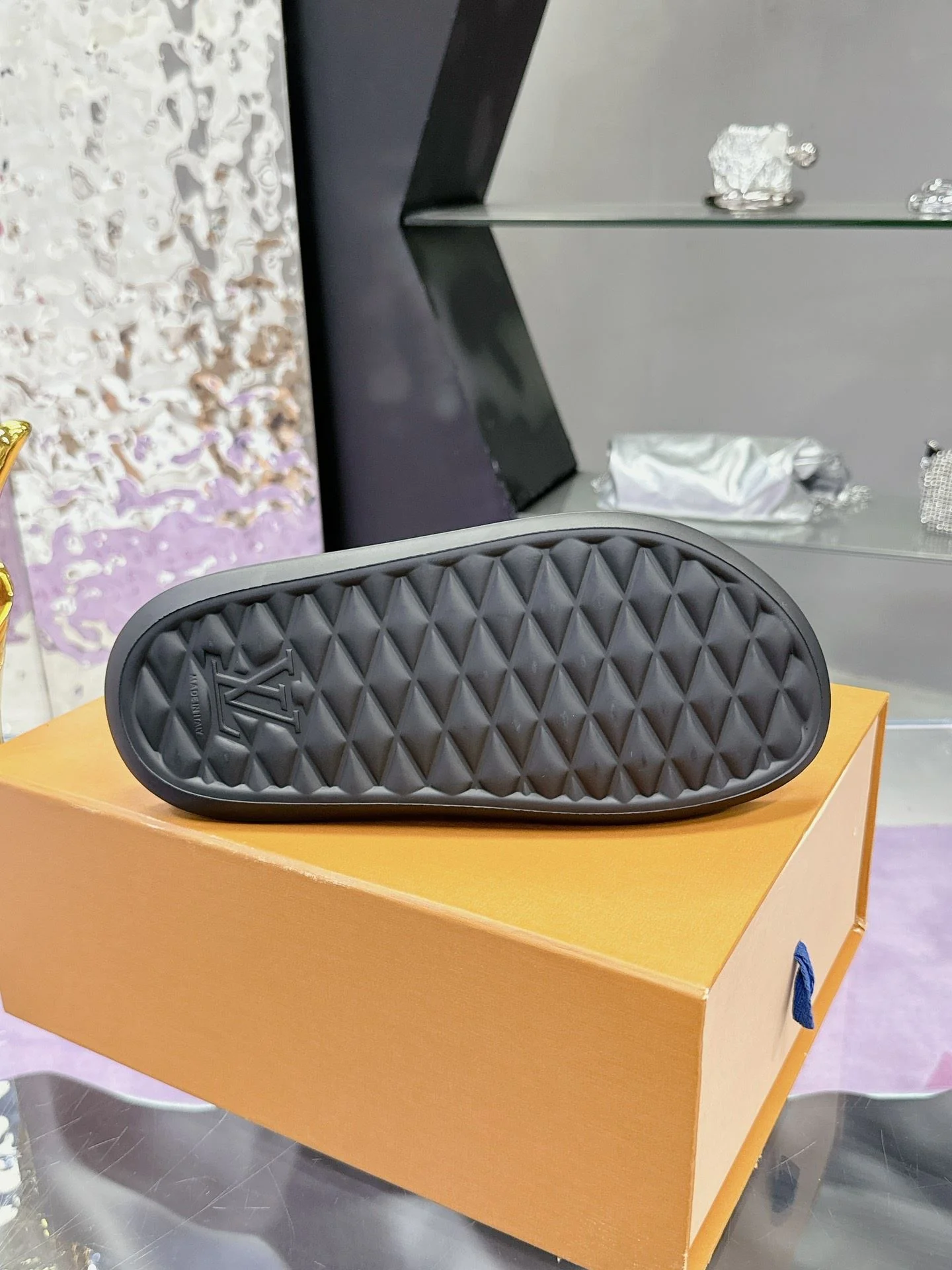 Louis Vuitton Slippers TechFriendly 31589