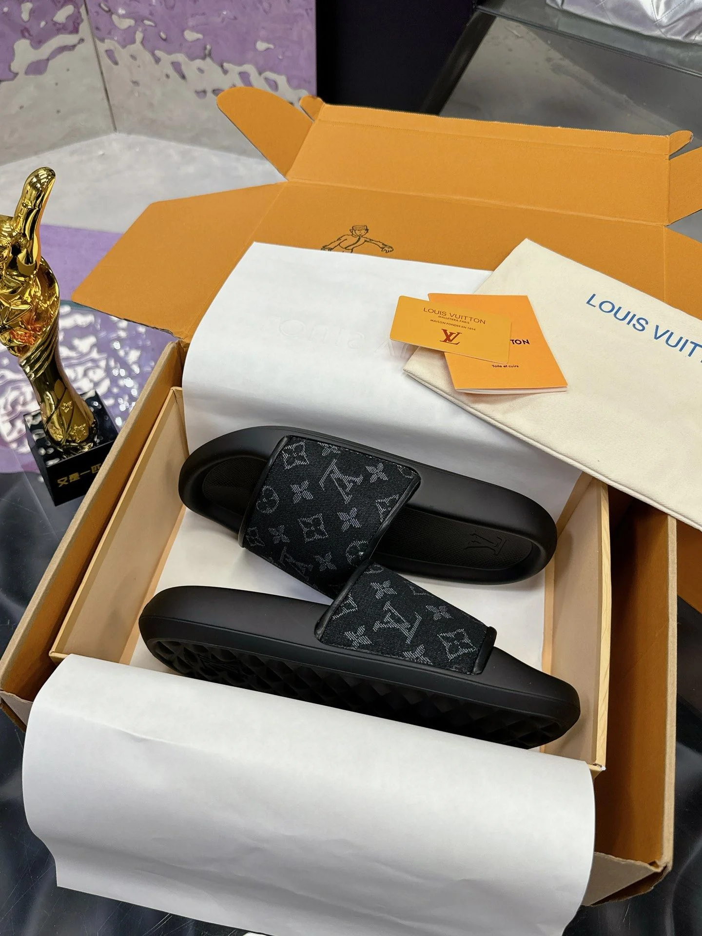 FastDry Louis Vuitton Slippers 31588