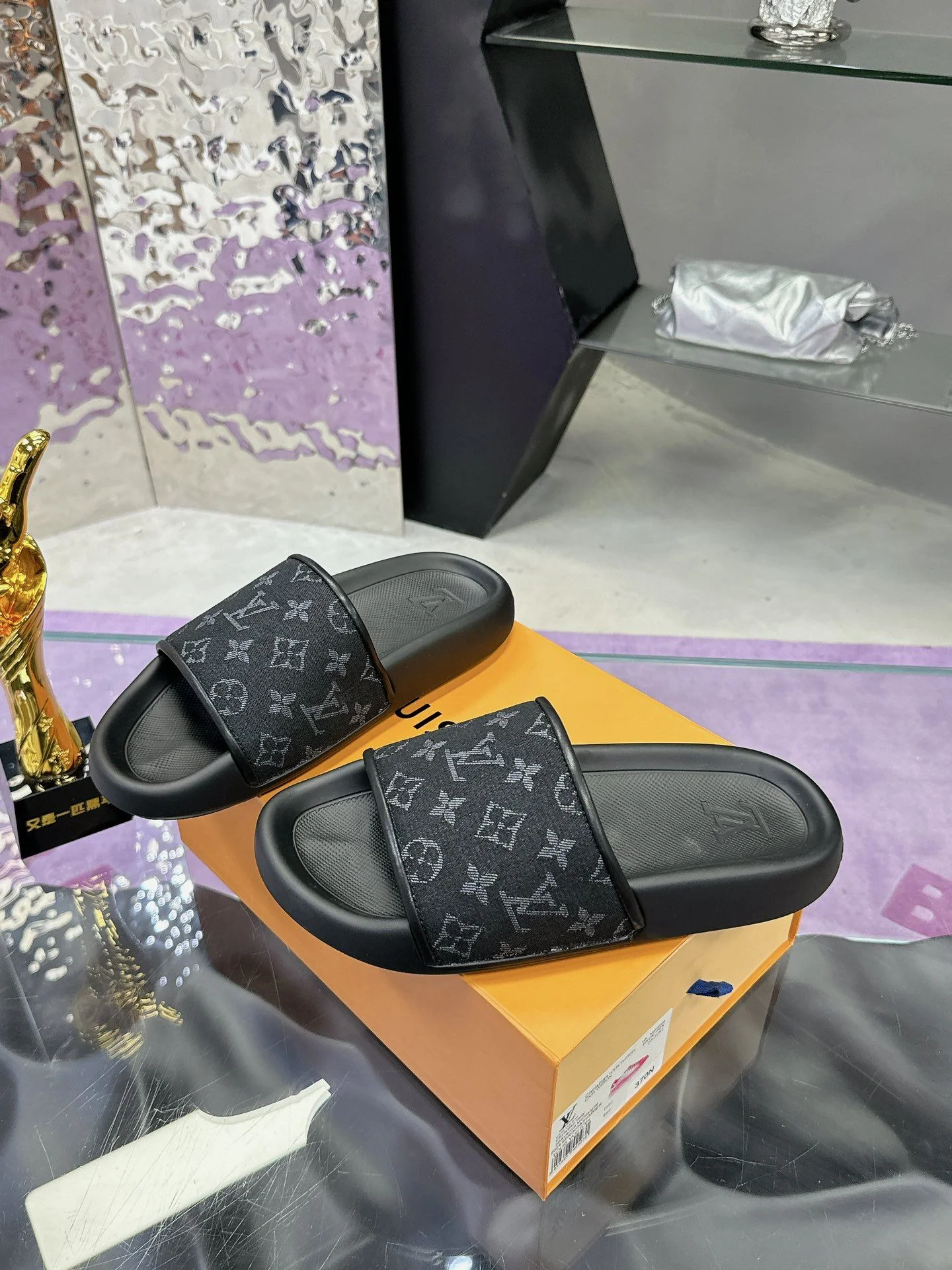 FastDry Louis Vuitton Slippers 31588