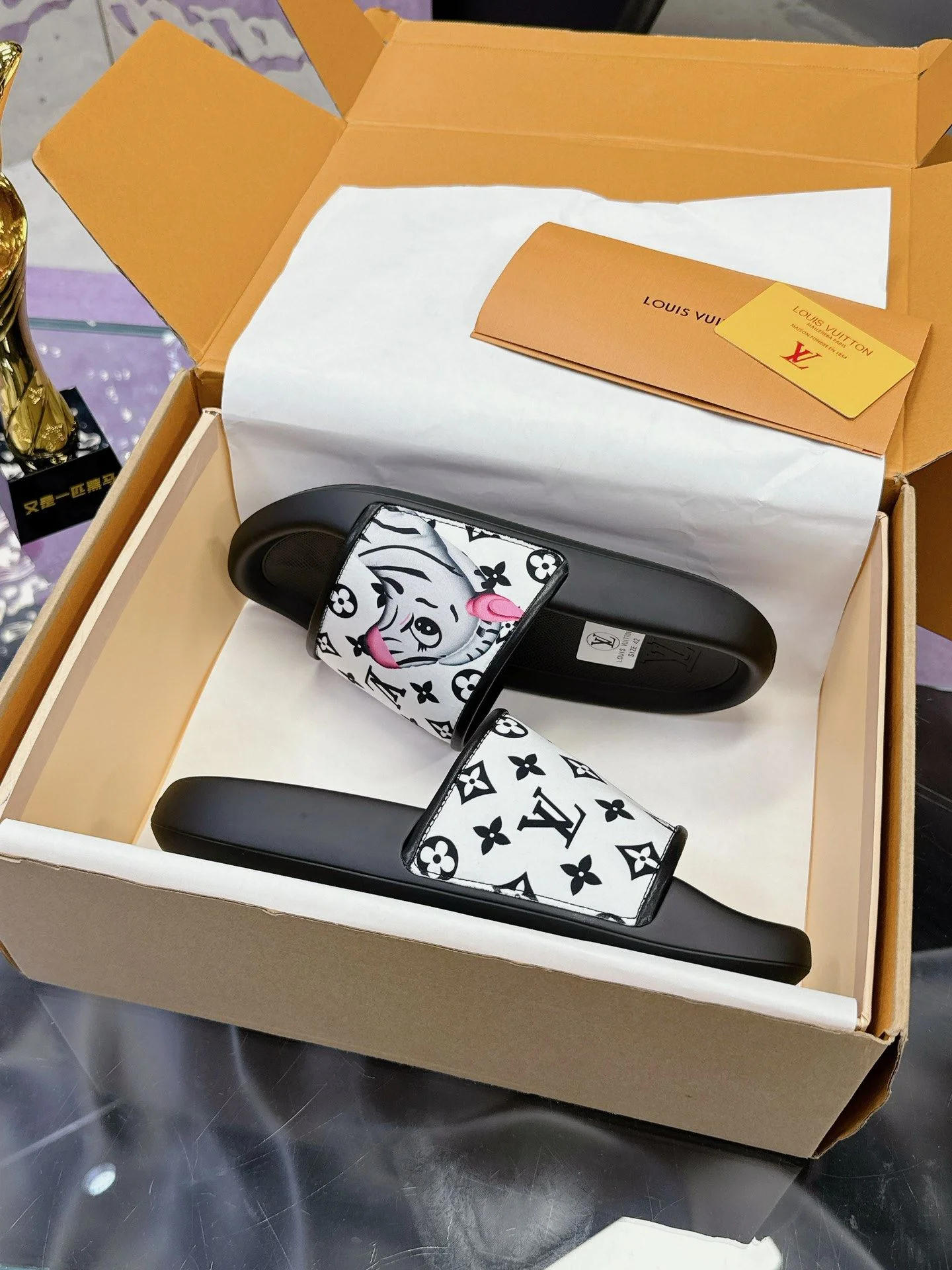 Louis Vuitton Slippers Modern 31584