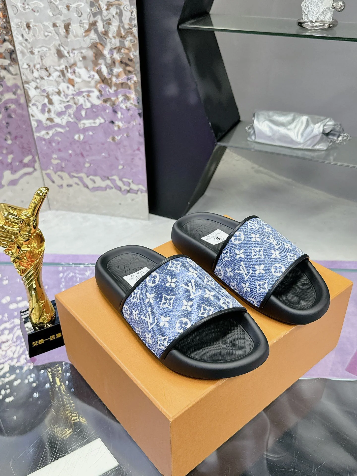 Efficient Louis Vuitton Slippers 31578