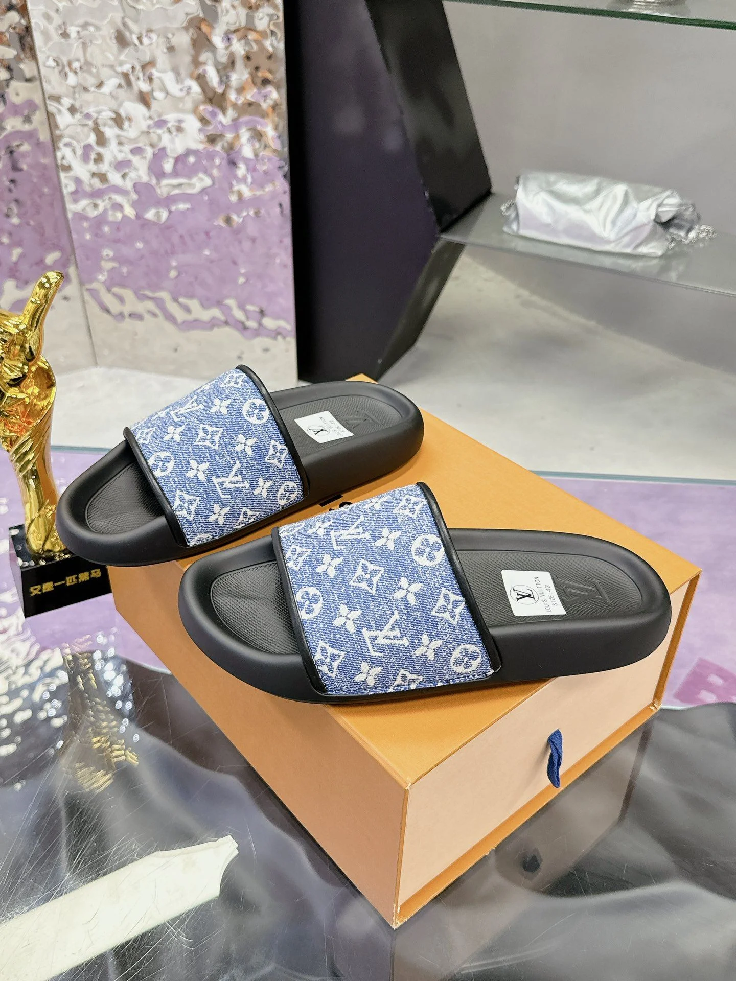 Efficient Louis Vuitton Slippers 31578