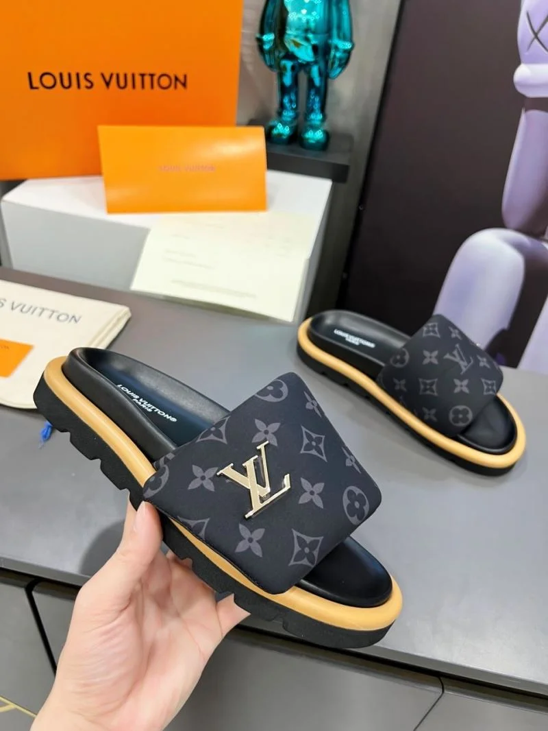 Louis Vuitton Slippers Durable 32221