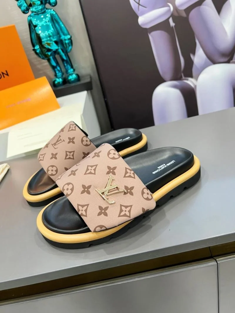 NewStyle Louis Vuitton Slippers 32227