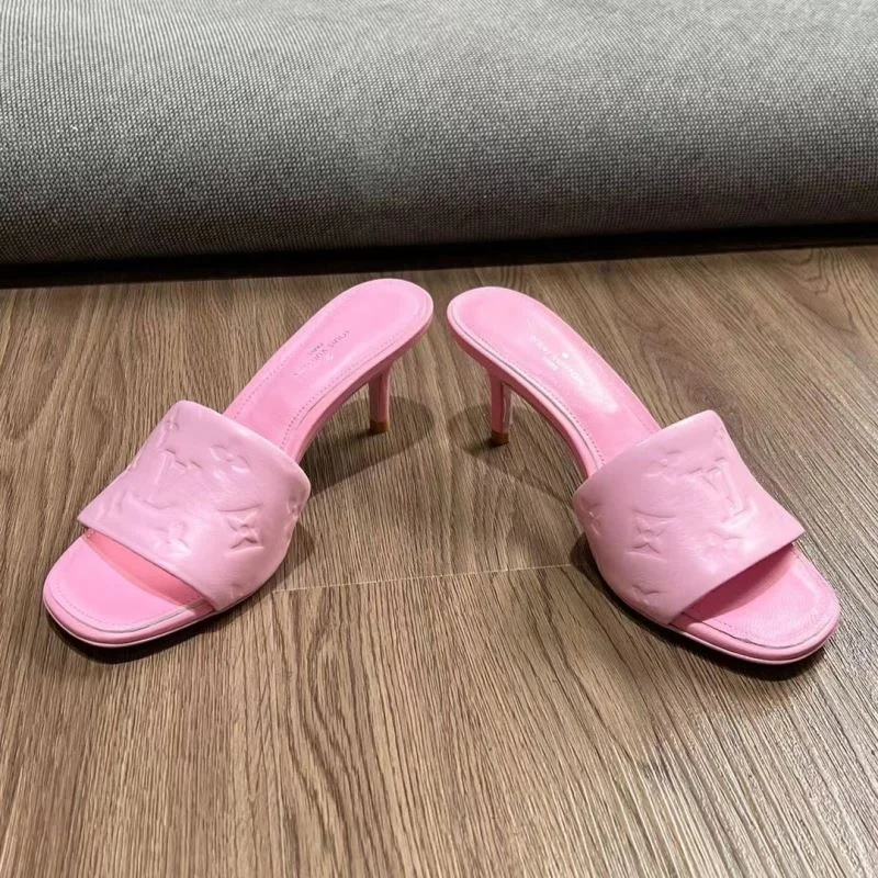 Louis Vuitton Slippers Sleek 32214